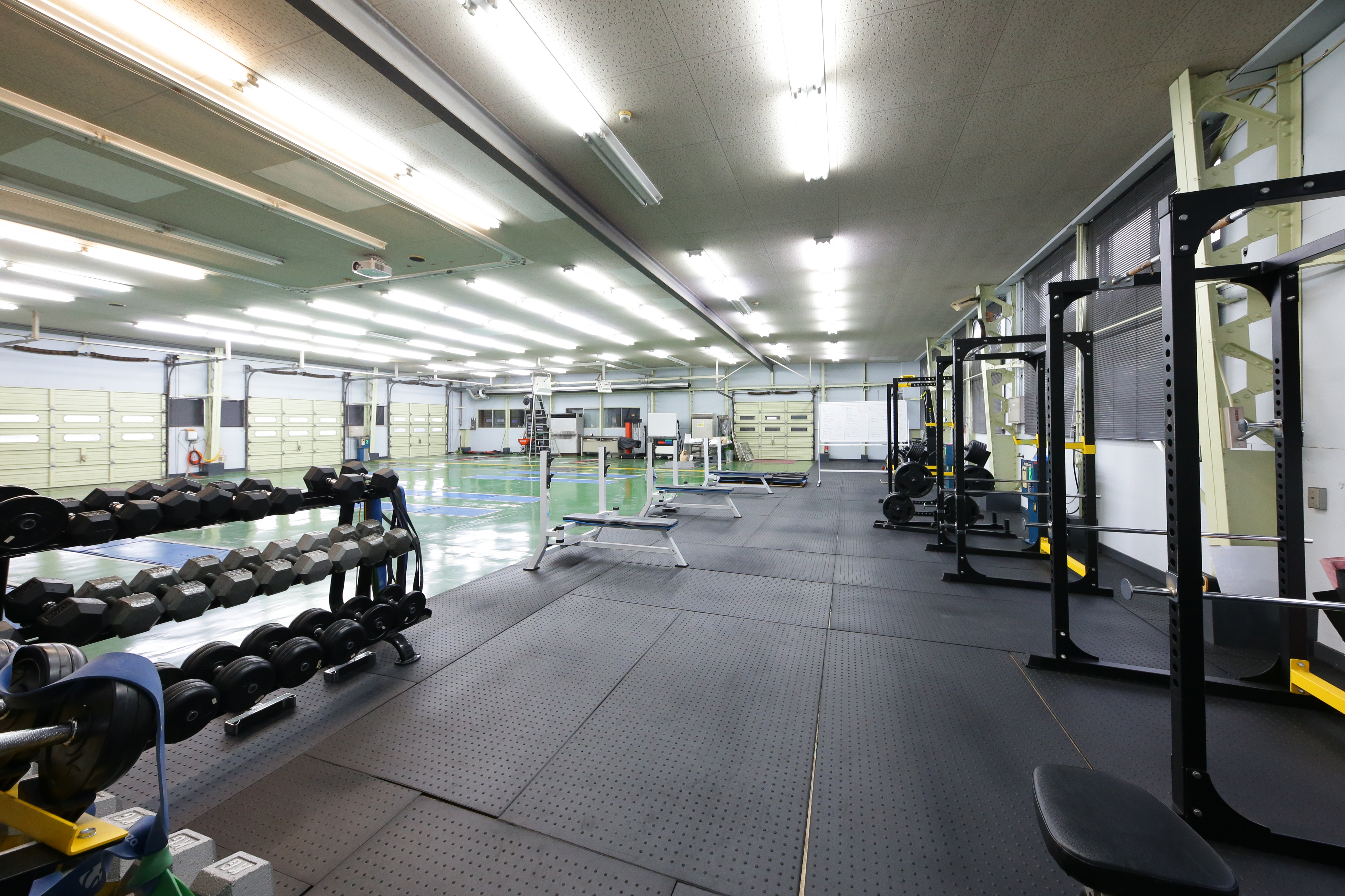 ウエイトルーム